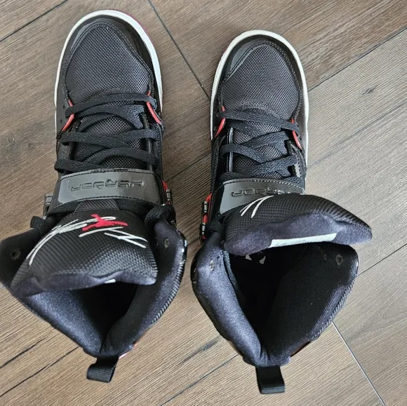 🔥 Air Jordan Flight Shoes 45 High 'BRED'- SIZE 7Y