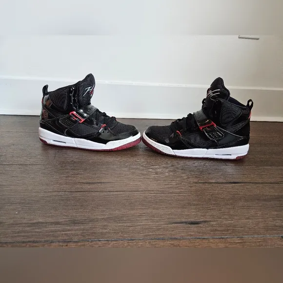 🔥 Air Jordan Flight Shoes 45 High 'BRED'- SIZE 7Y