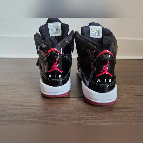 🔥 Air Jordan Flight Shoes 45 High 'BRED'- SIZE 7Y
