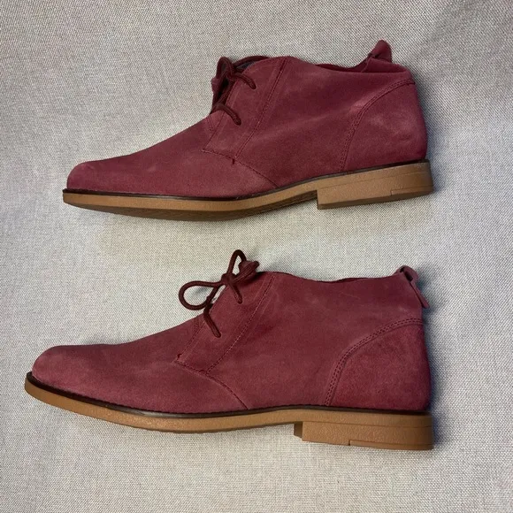 - Hush Puppies Cyra Catelyn Chukka Boots Womens  Purple Suede. Size 12