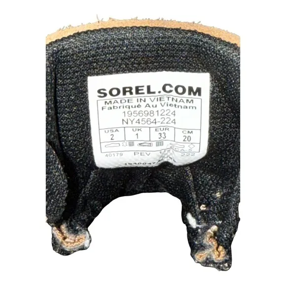 ▶️ Sorel ◀️ Youth Out N About Classic Waterproof Boots.  2