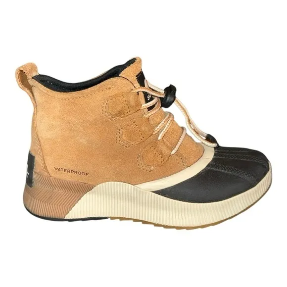 ▶️ Sorel ◀️ Youth Out N About Classic Waterproof Boots.  2