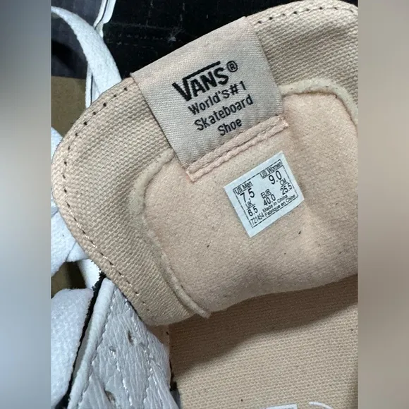 ⚽️ Vans Breast Cancer Awareness Lady Ladi Sk8-Hi Black Skate High Shoes W9