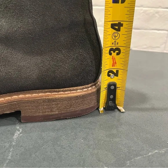 1901 Canyon chukka boots sz 12 gray suede red laces