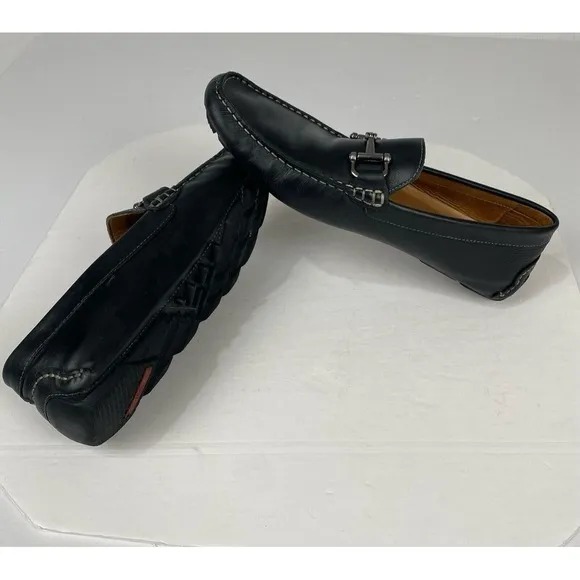 1901 Mens US 11 M  06516 Loafer Black Leather Slip-On Shoes.
