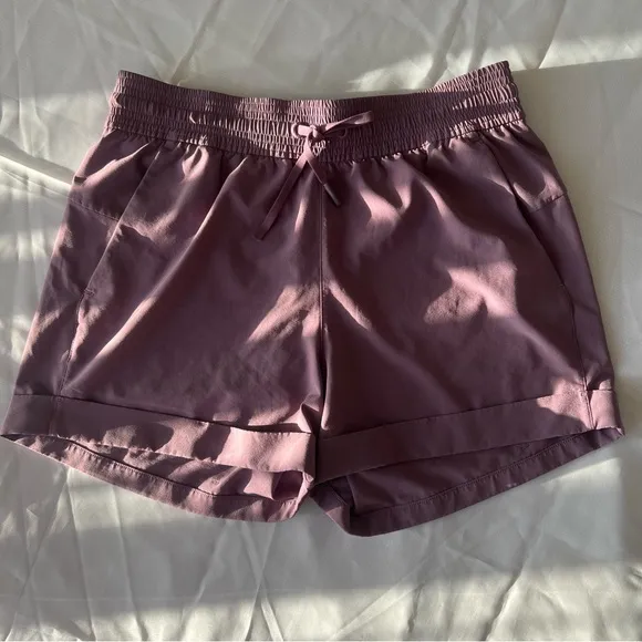 #2 Lululemon Spring Break Away Short *4-way Stretch 3&quot; Smoked Mulberry Size 6