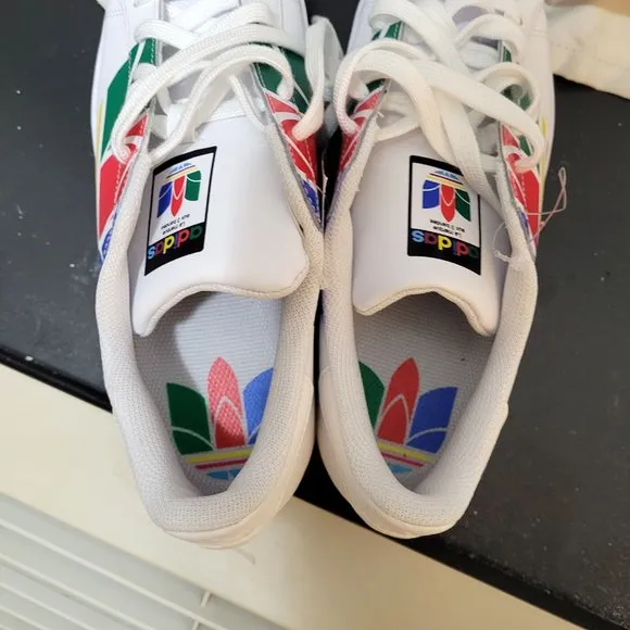 adidas Kids Boys Girls Superstar BIG Trefoil Rainbow COlorful FW4005 White Red