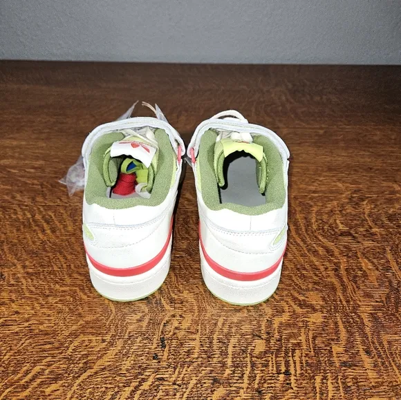 adidas Originals Forum Low x The Grinch NWT M9.5 W10.5