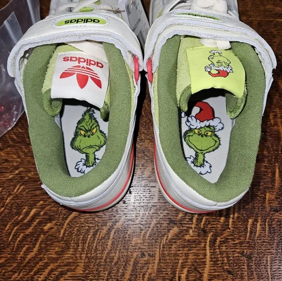 adidas Originals Forum Low x The Grinch NWT M9.5 W10.5