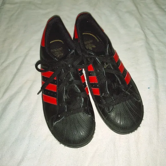 Adidas Superstar Red and Black Boys Size 1