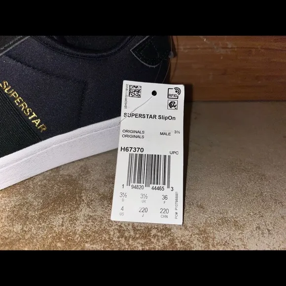 Adidas superstar slip on shoes size girls 4 NWT