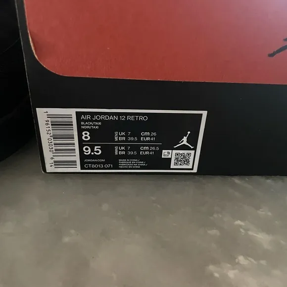 Air Jordan 12 Retro Men's Size 8 Shoes Black Taxi