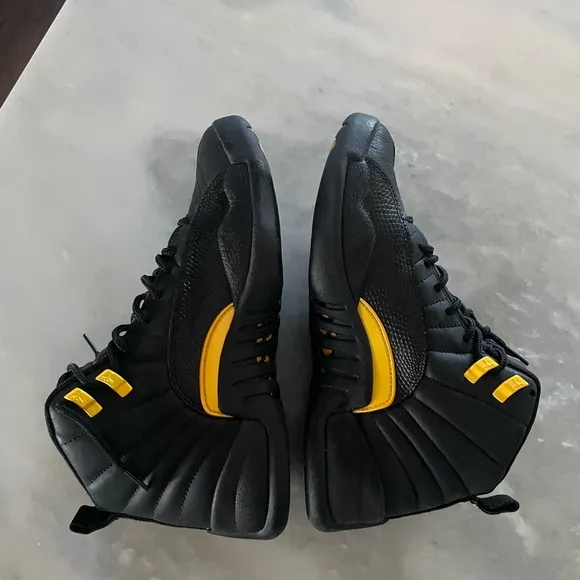 Air Jordan 12 Retro Men's Size 8 Shoes Black Taxi