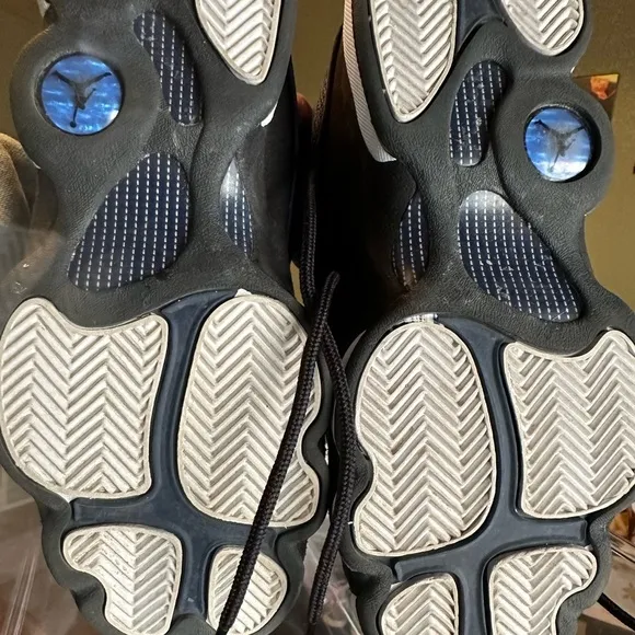 Air Jordan 13 retro blue size 6Y boys