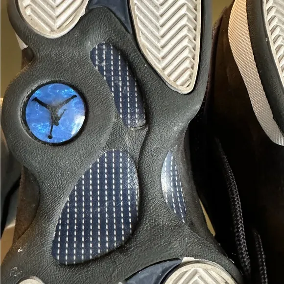 Air Jordan 13 retro blue size 6Y boys