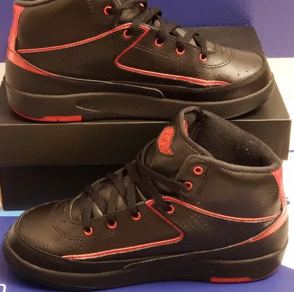 Air Jordan 2 Retro Alternate 87 Kids 3y
