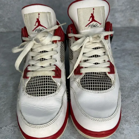 Air Jordan 4 Retro Fire Red Retro 2012 sz 7Y (PREOWNED)