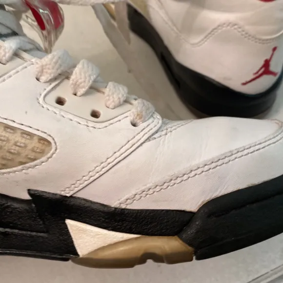 Air  Jordan 5  Retro GS shoes 440888-100