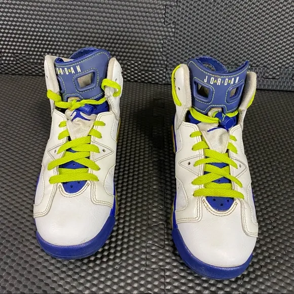 Air Jordan Kids 6 Retro Shoes GG Green White 6.5Y