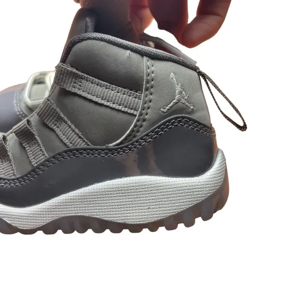 Air Jordan Retro 11 (TD) “Cool Grey”