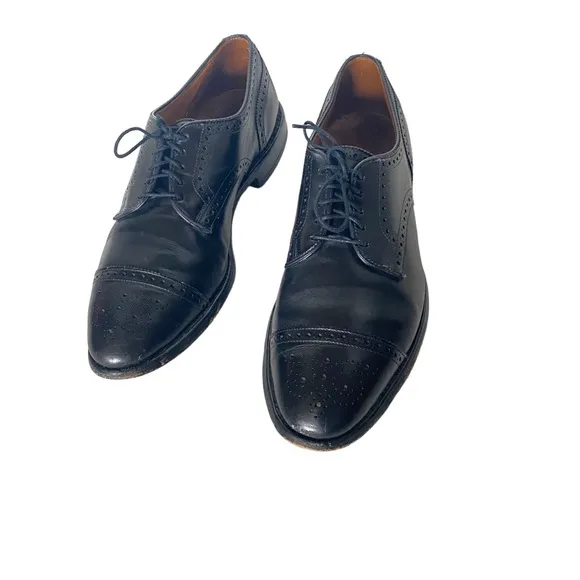 Allen Edmonds black leather loafer size 9 D (SH10