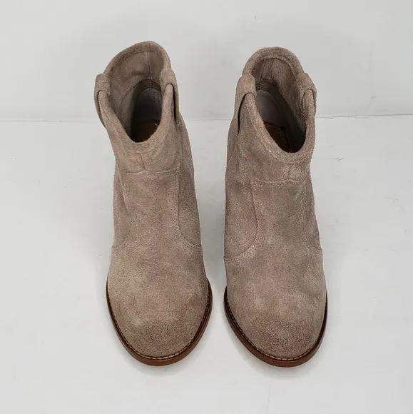Anthro Splendid Lakota Tan Suede Ankle Booties