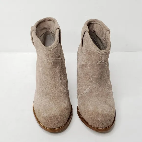 Anthro Splendid Lakota Tan Suede Ankle Booties