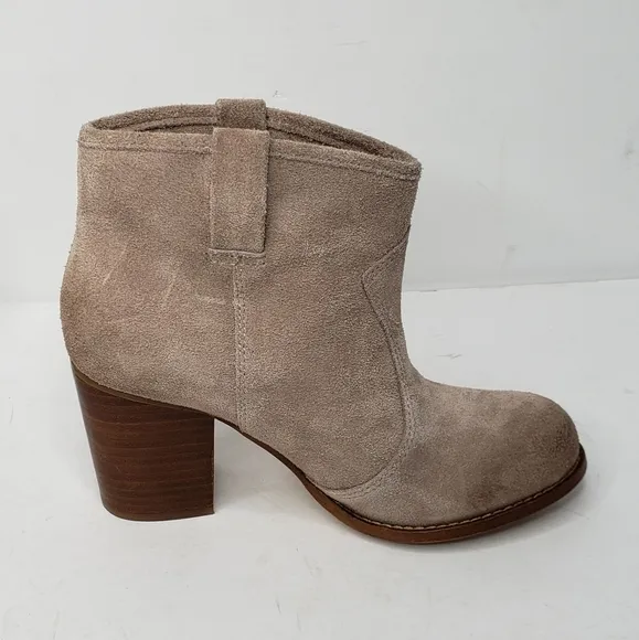 Anthro Splendid Lakota Tan Suede Ankle Booties