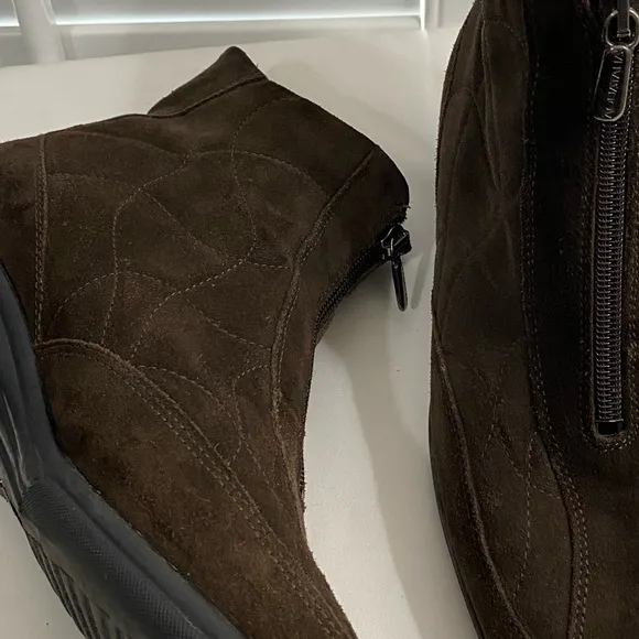 Aquatalia Waterproof Suede Outdoor Boots Size 8.5