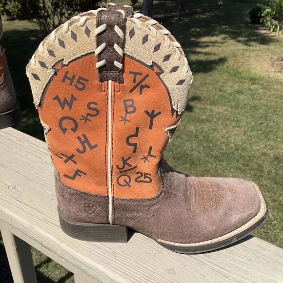 Ariat Kid's Pete Western Boots Size 2 style 10015393 leather suede orange tan
