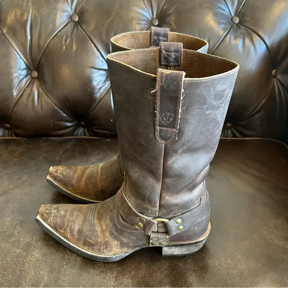 Ariat Women’s Brown Leather Cowboy Boots size 8.5B