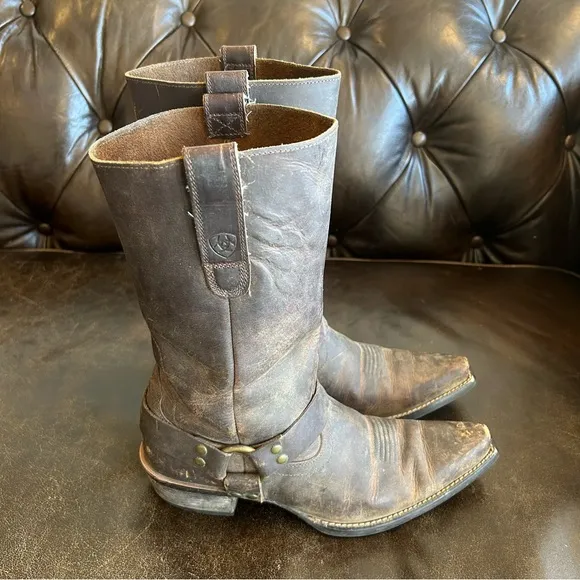 Ariat Women’s Brown Leather Cowboy Boots size 8.5B