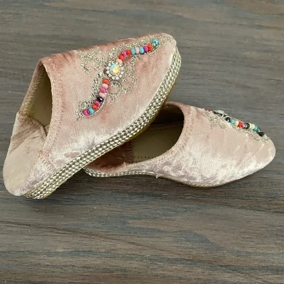 Baby girl moroccan babouch traditional shoes handmade beaded pink velvet leather