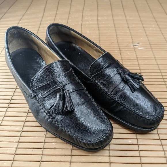 Bally Mens Leather Tassel Slip On Loafer Shoes Black leather Size 10.5D.   73.5p
