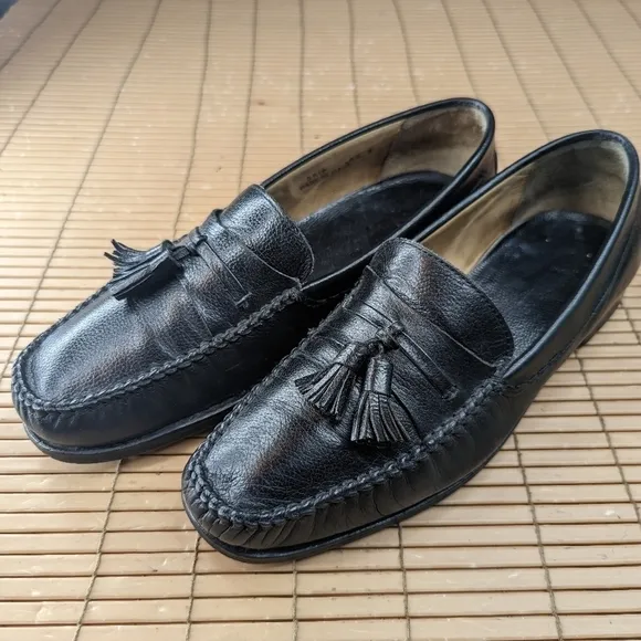 Bally Mens Leather Tassel Slip On Loafer Shoes Black leather Size 10.5D.   73.5p