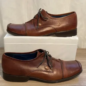 Ben Sherman dress shoes size 8 with pin button logo