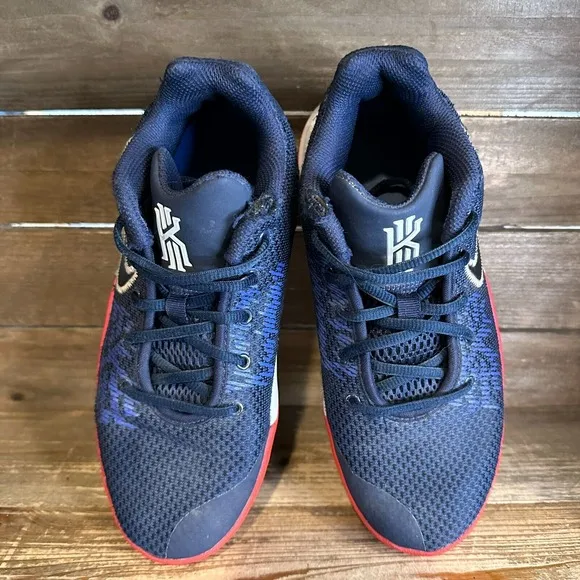 Big Kids Nike Kyrie Flytrap II Blue Athletic Basketball Shoes Mid Top Size 5.5 Y