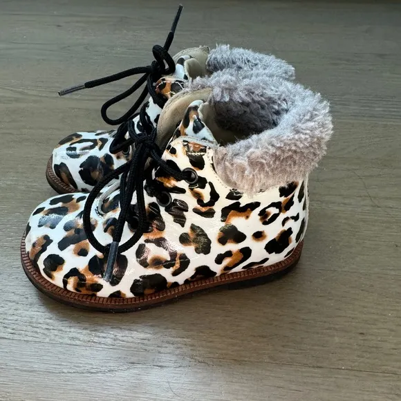 Blublonc patent leather toddler booties ankle shoes animal print size 5
