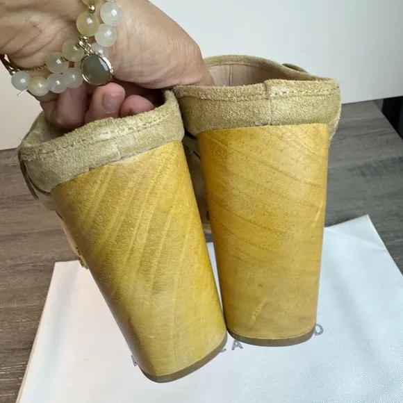 BNIB Veronica Beard Dacey Suede Clogs Womens size 8.5 $400