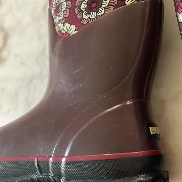 Bogs Women's Floral Purple Classic Pansies Waterproof Rain Snow Boots US7 EU38
