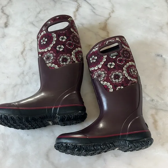 Bogs Women's Floral Purple Classic Pansies Waterproof Rain Snow Boots US7 EU38