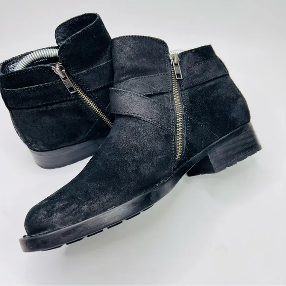 BORN Trinculo Black Distressed Suede Leather Cross Straps with Buckle Moto Boots