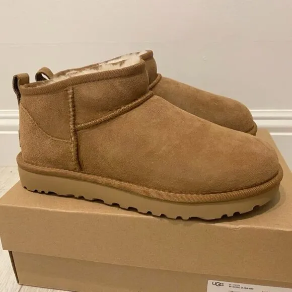 BRAND NEWUGG Classic Ultra Mini Boots!