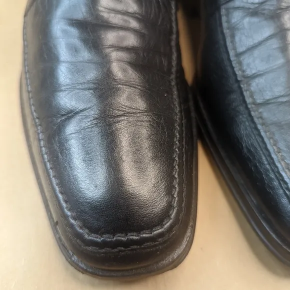 Bruno Magli &quot;Raging&quot; black calf leather slip on loafer men's size 7.5M shoes.