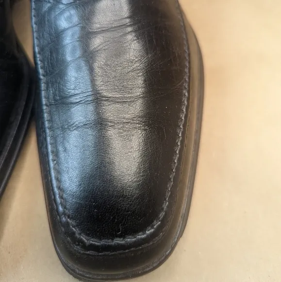 Bruno Magli &quot;Raging&quot; black calf leather slip on loafer men's size 7.5M shoes.