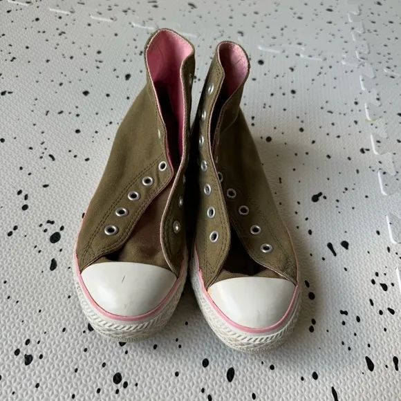 Bundle of Kids Shoes- Sizes 3-4