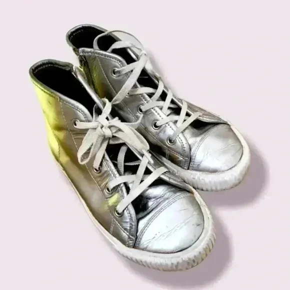 Burberry Shoes Kids Size 31