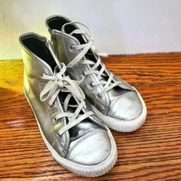 Burberry Shoes Kids Size 31