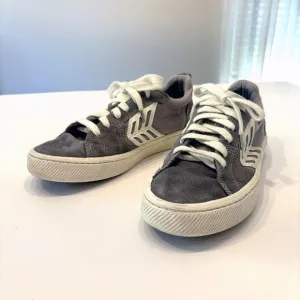 Cariuma EUC‎ Catiba Pro Low Skate Sneakers Shoes Gray US Size Men 7.5 Women 9