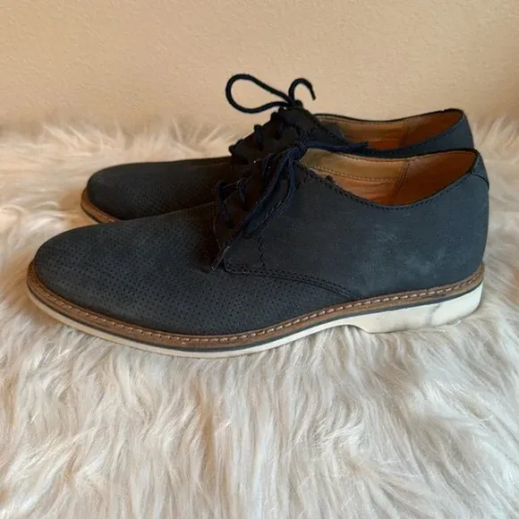 Clarks Atticus LT Derby Lace Oxford Shoes Navy Blue Nubuck Leather Size 7M